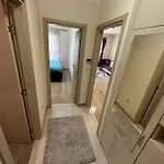 Kvart 1 Bedroom Apartament