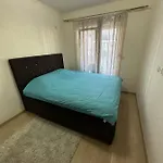 Kvart 1 Bedroom Διαμέρισμα *