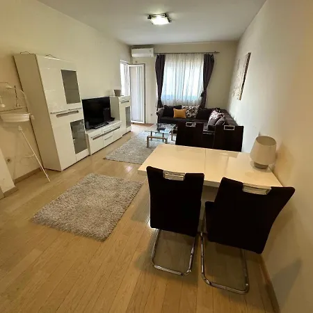 Апартаменти Kvart 1 Bedroom *