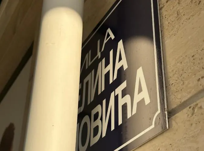 Kvart 1 Bedroom Apartment